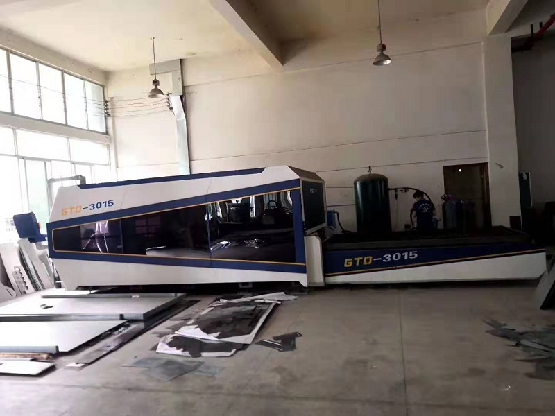 光纤激光切割机钣金行业市场发展趋势分析