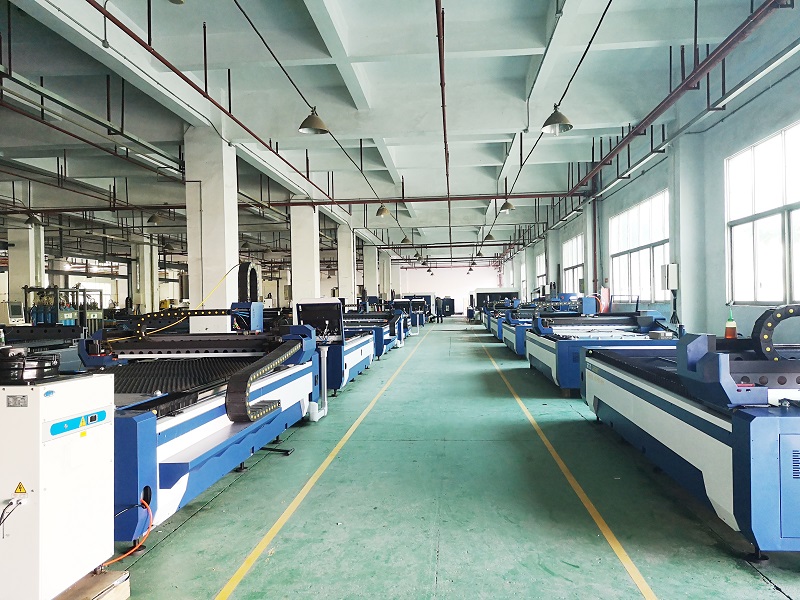 品质提升 bg电子数控光纤激光切割机助推金属加工发展